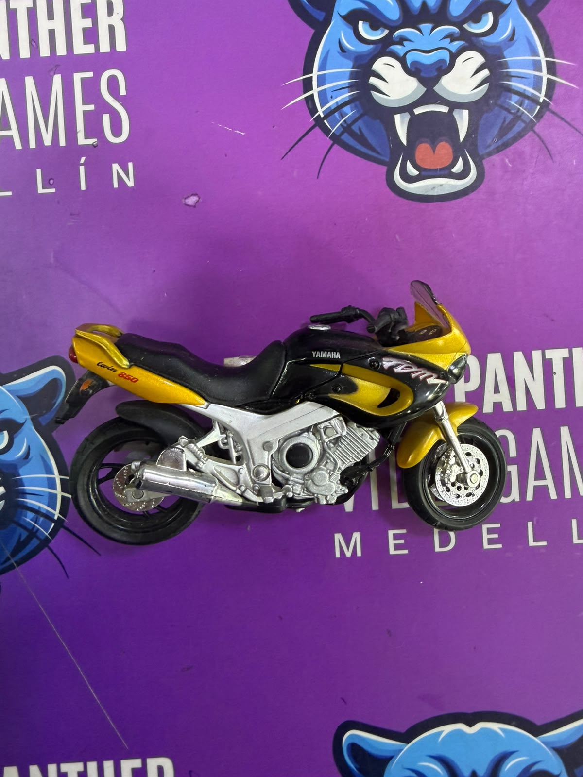 Yamaha TDM 850