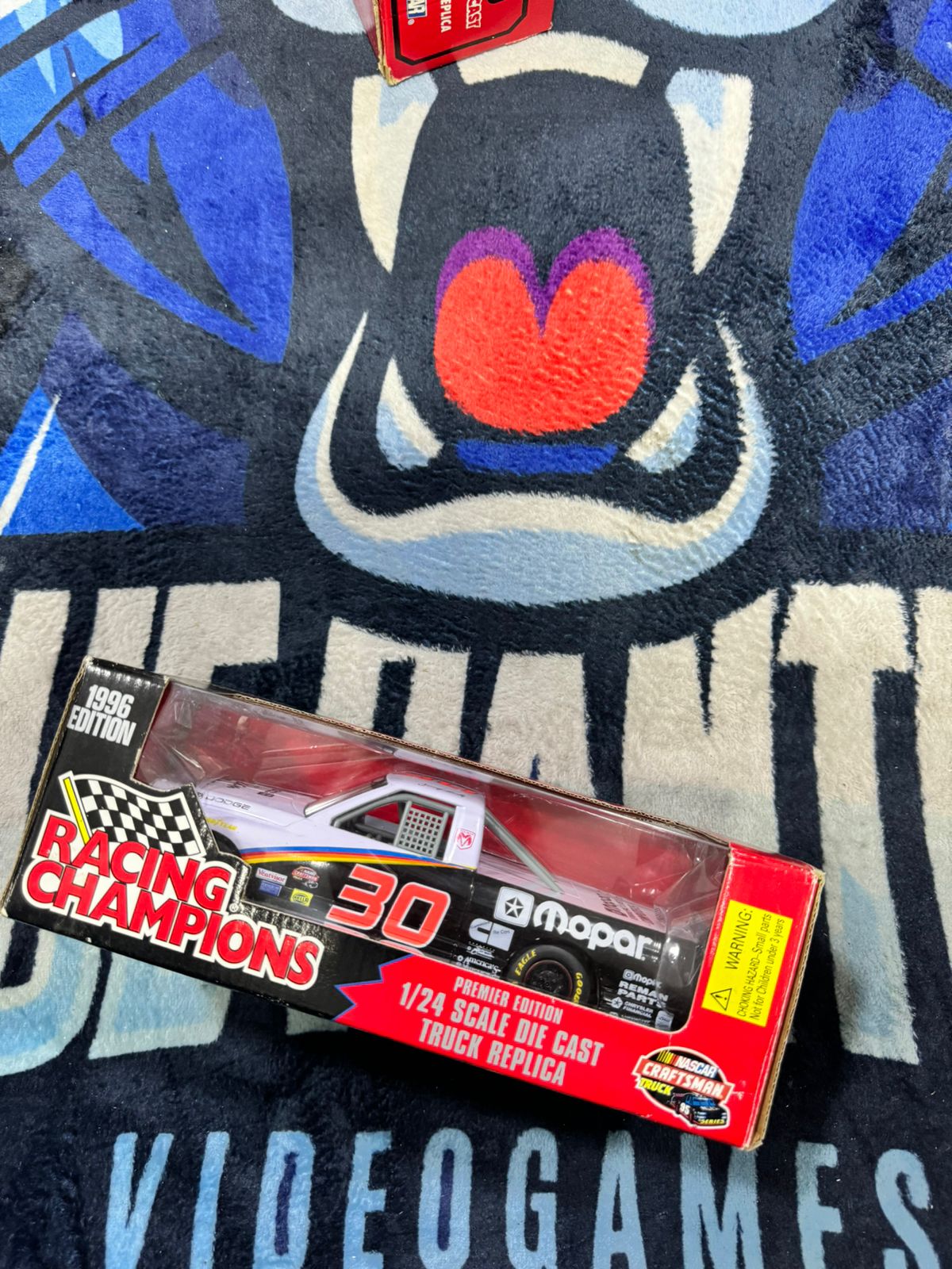 Racing Champions Truck Replica #30 1/24