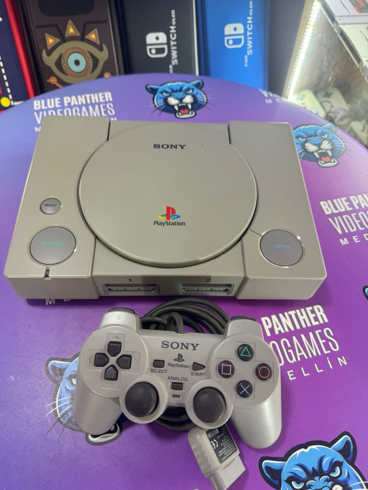 Playstation 1 leyendo copias