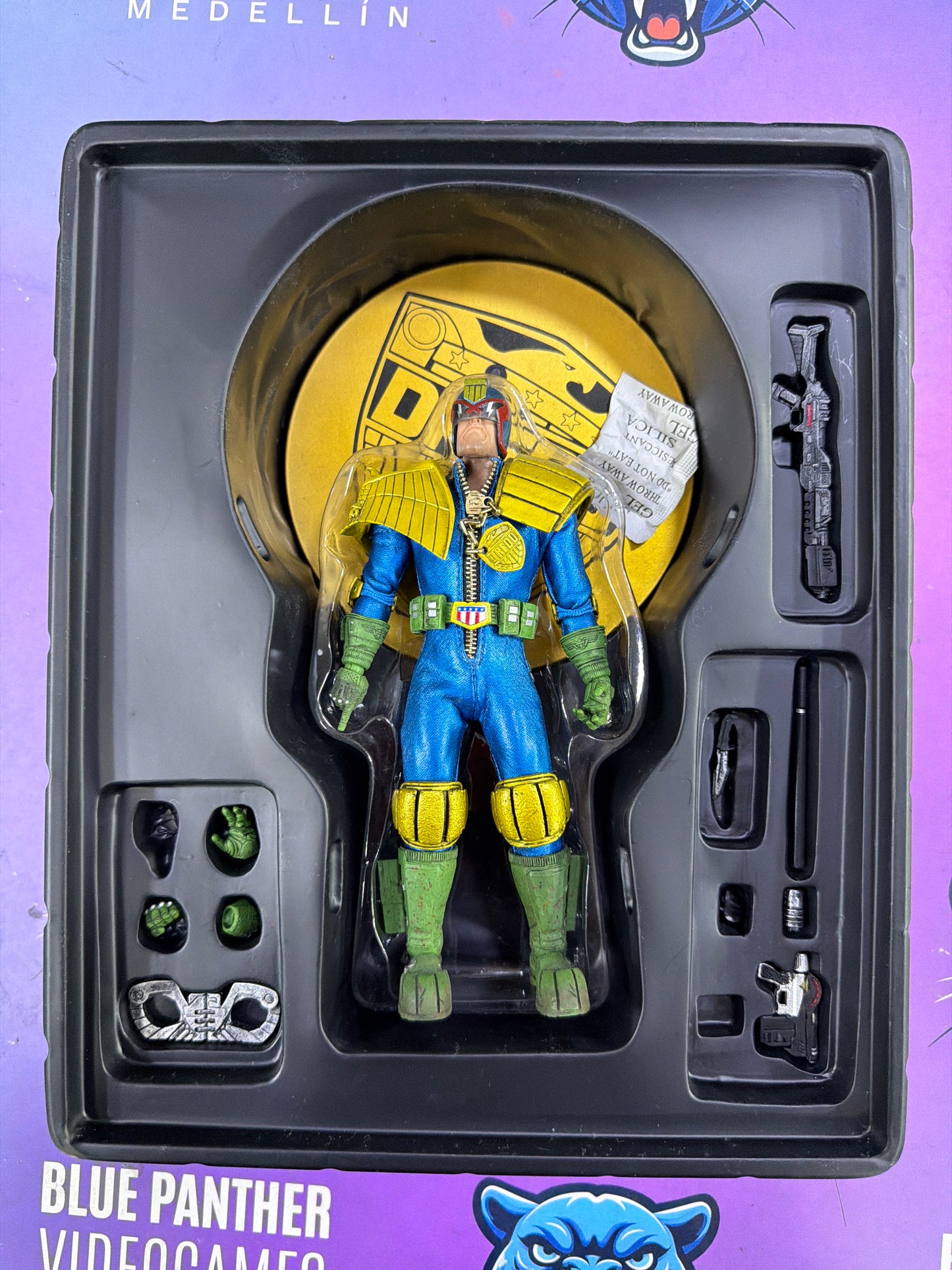 Figura Judge Dredd – One:12 Collective | Mezco Toyz