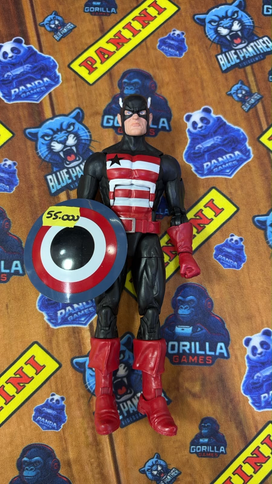 U.S. agent (John Walker)