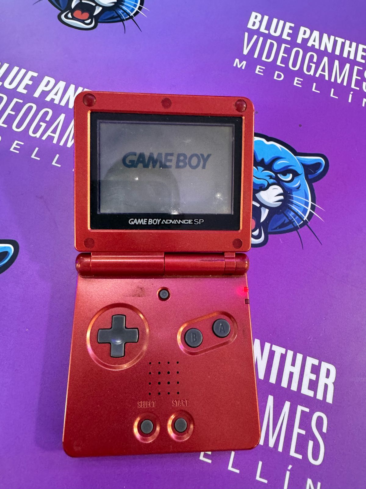 Game Boy SP 001 Rojo