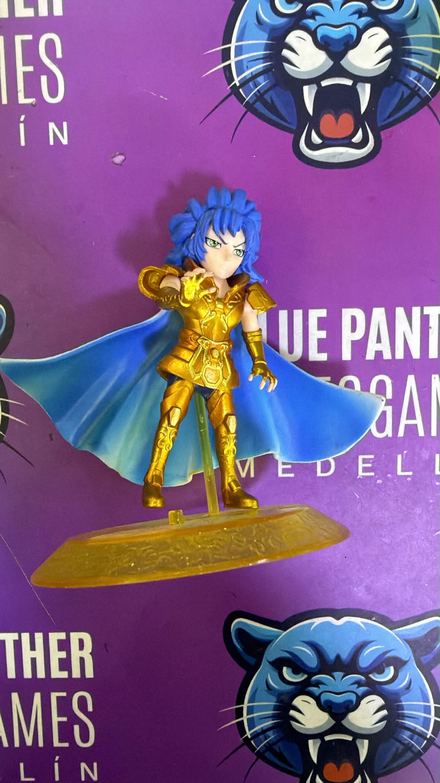 Milo de escorpio figura pequeña