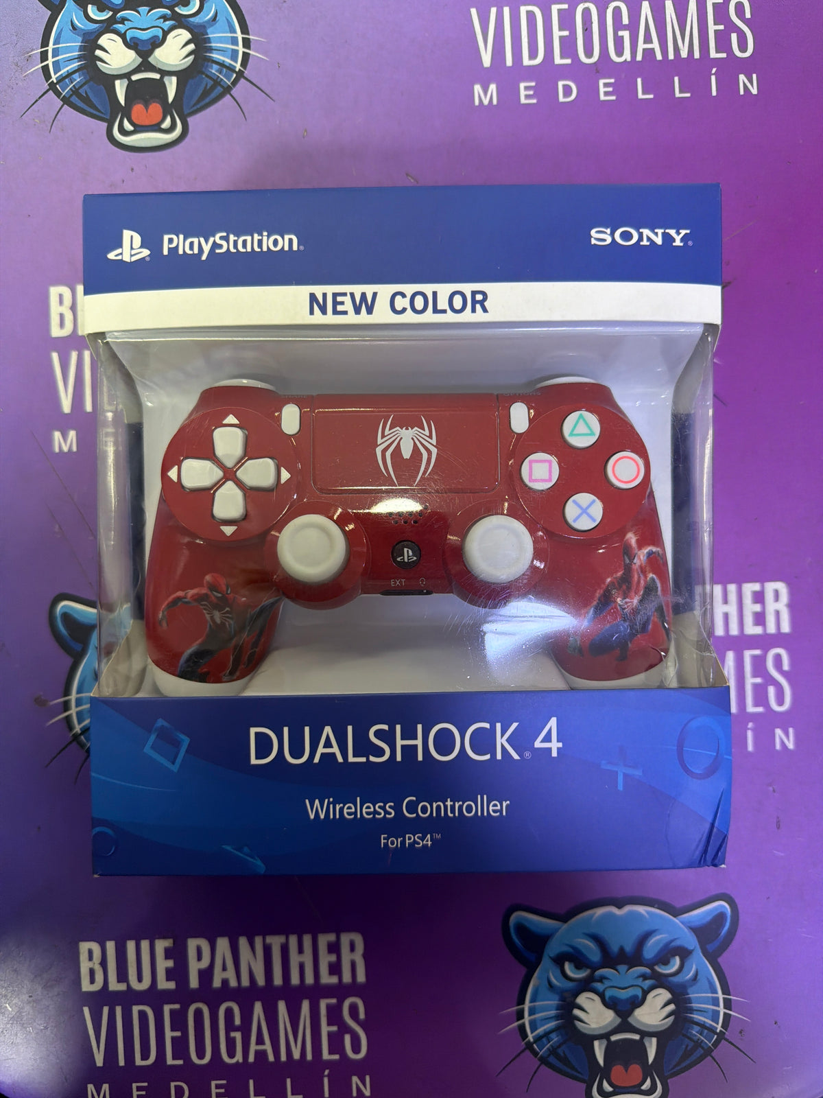 Control Genérico Blanco y Rojo Spiderman - PlayStation 4