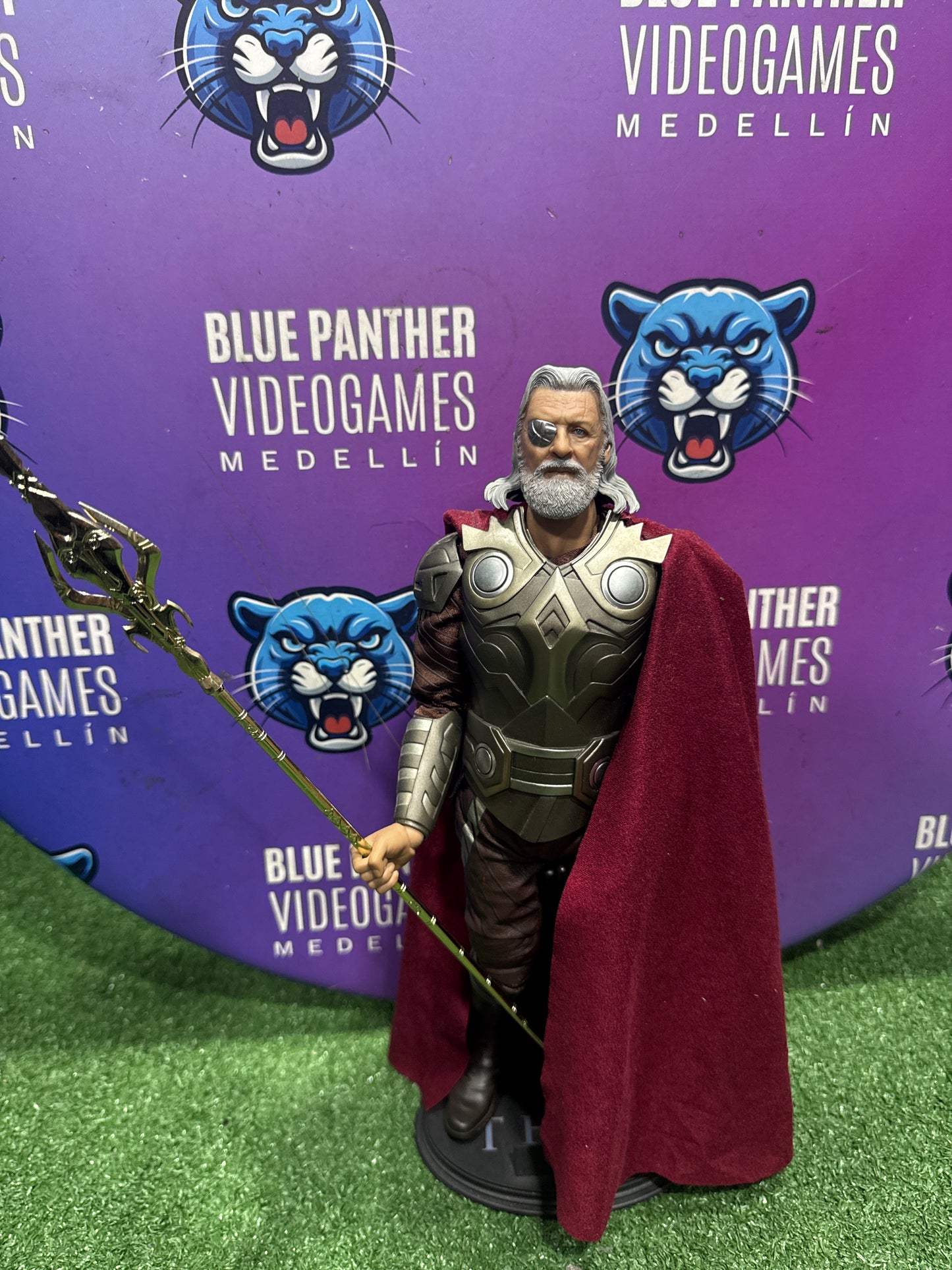 Odin (Thor 1) Hot toys
