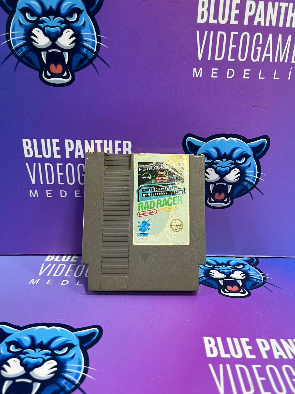 Rad Racer-Nintendo Nes