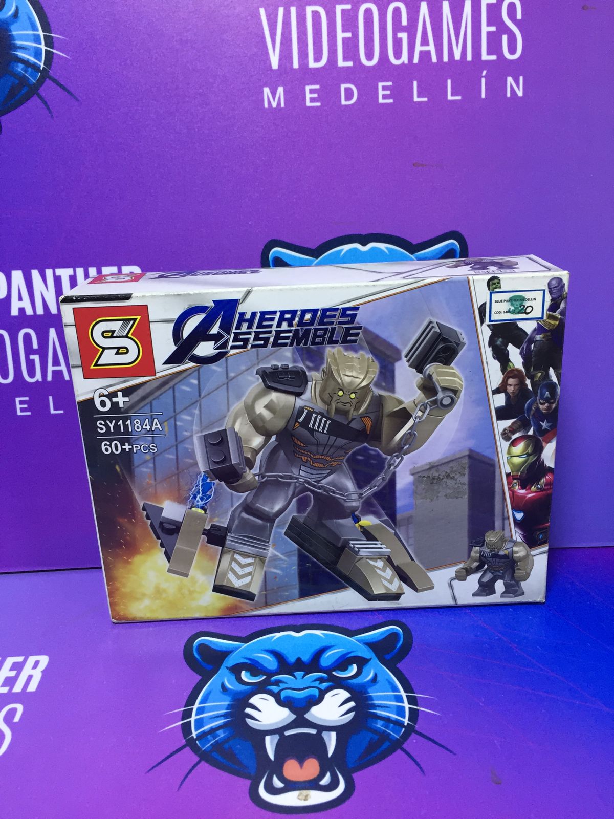 Mini figura mediano marvel