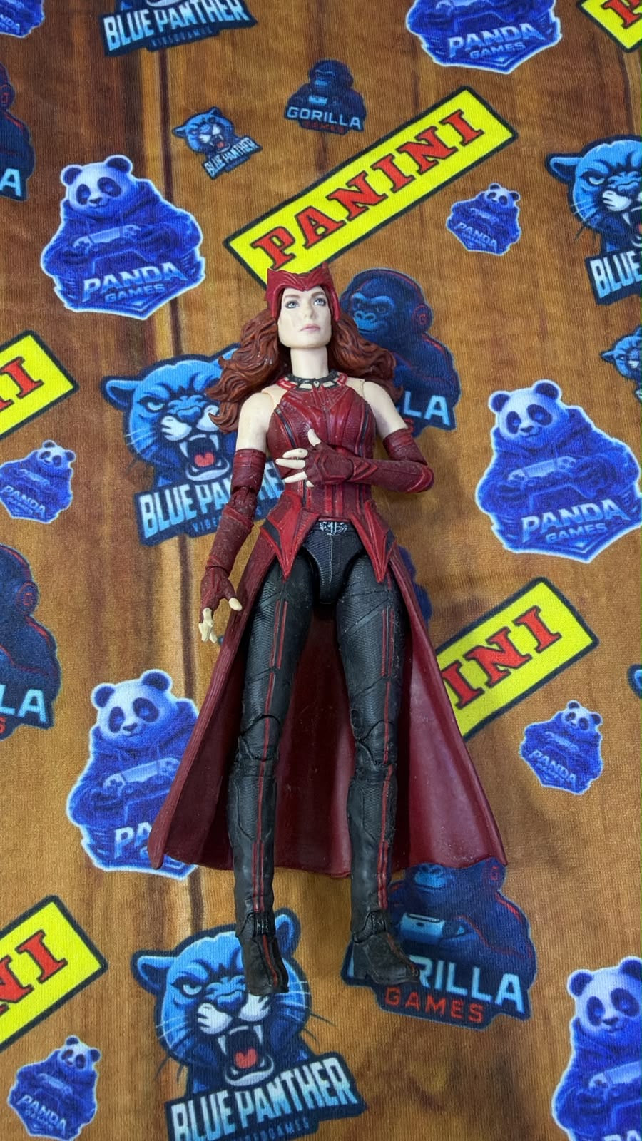 Scarlet Witch (Bruja Escarlata) Marvel Legends