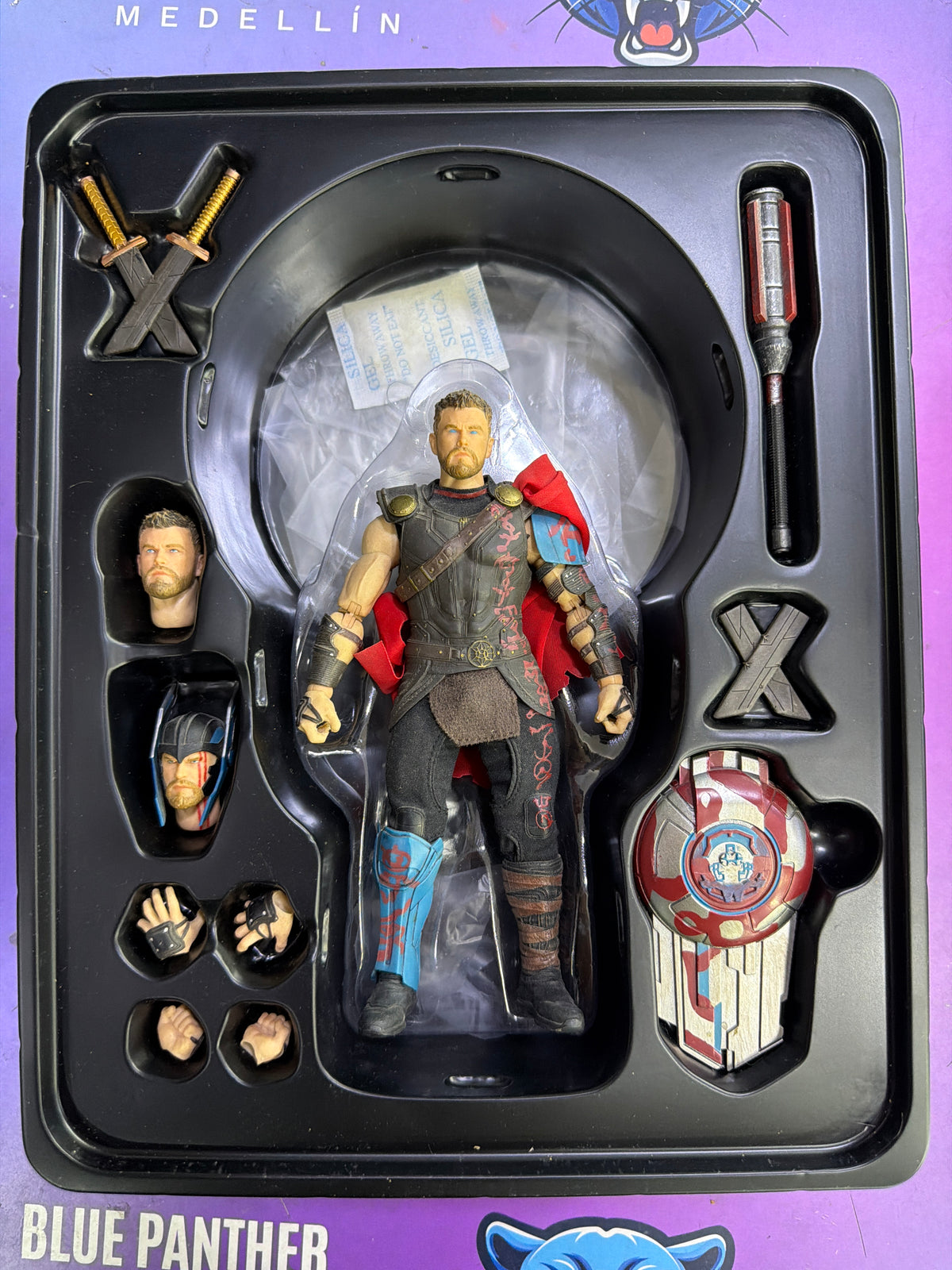Thor Ragnarok – One:12 Collective Marvel a Mezcotoyz