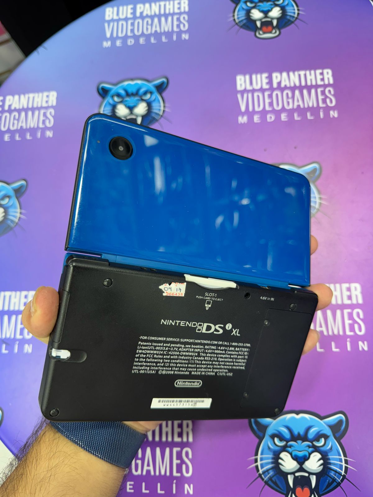 Nintendo DSi XL