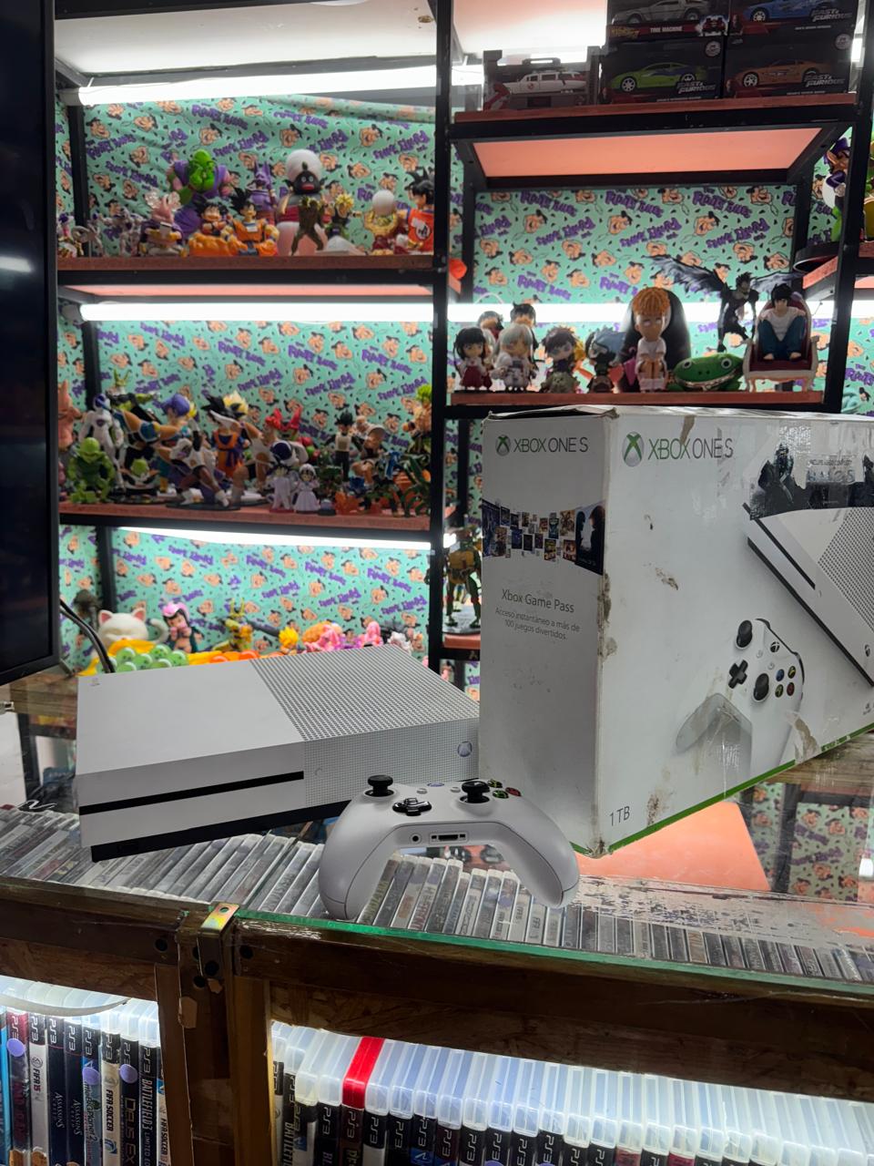 Xbox One S 1TB + GTA