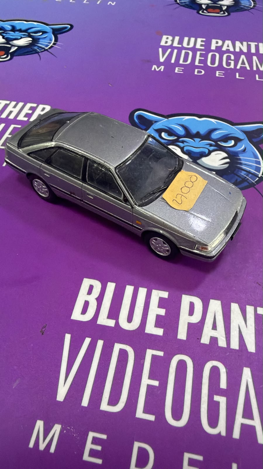 Renault 21 Hatchback escala 1:43