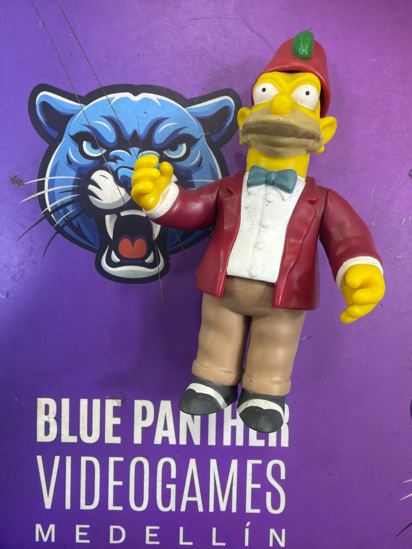 Abuelo Simpson con su traje dominguero the simpsons
