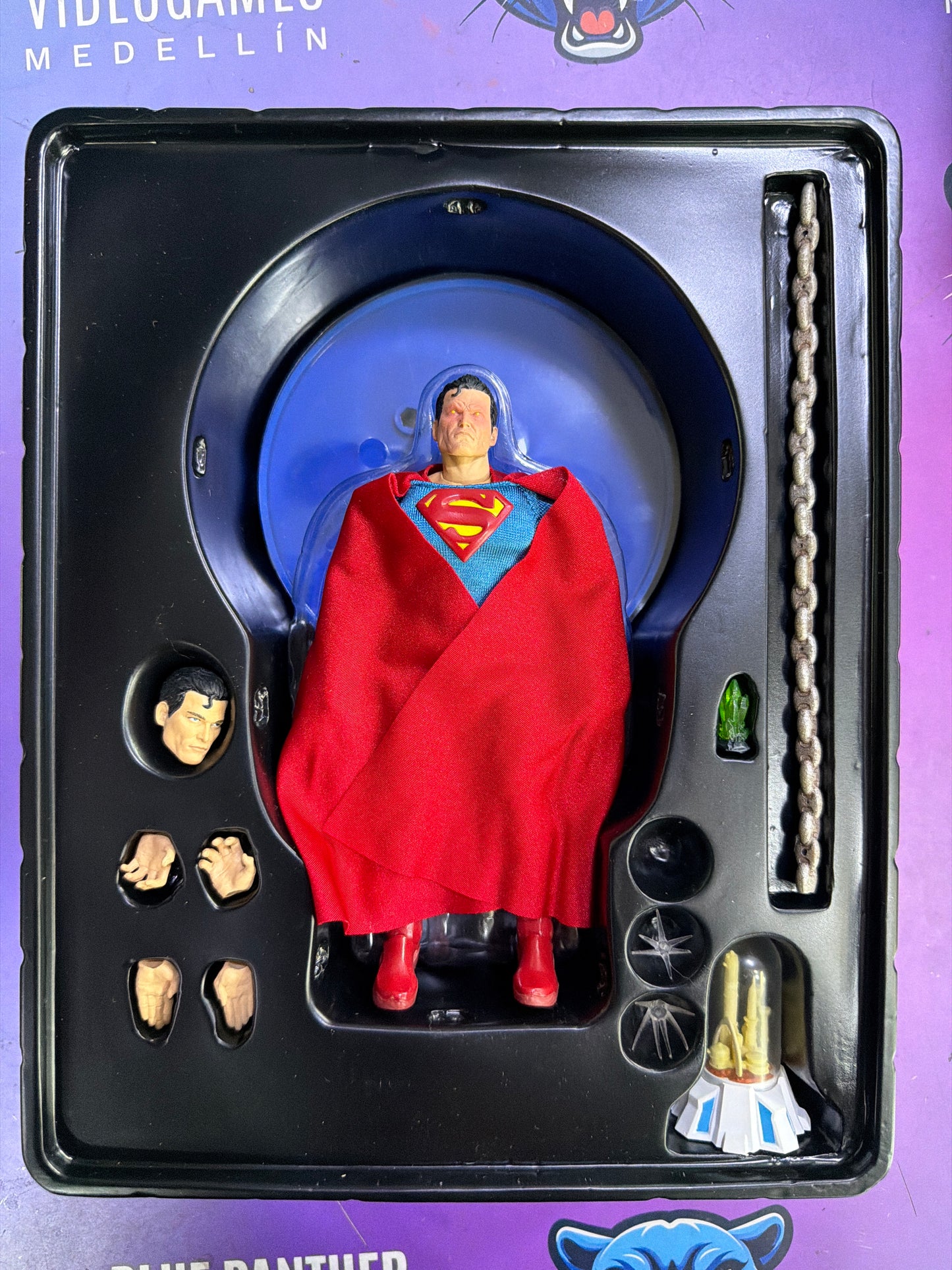 Figura Superman One:12 Collective DC Comics – Mezcotoyz