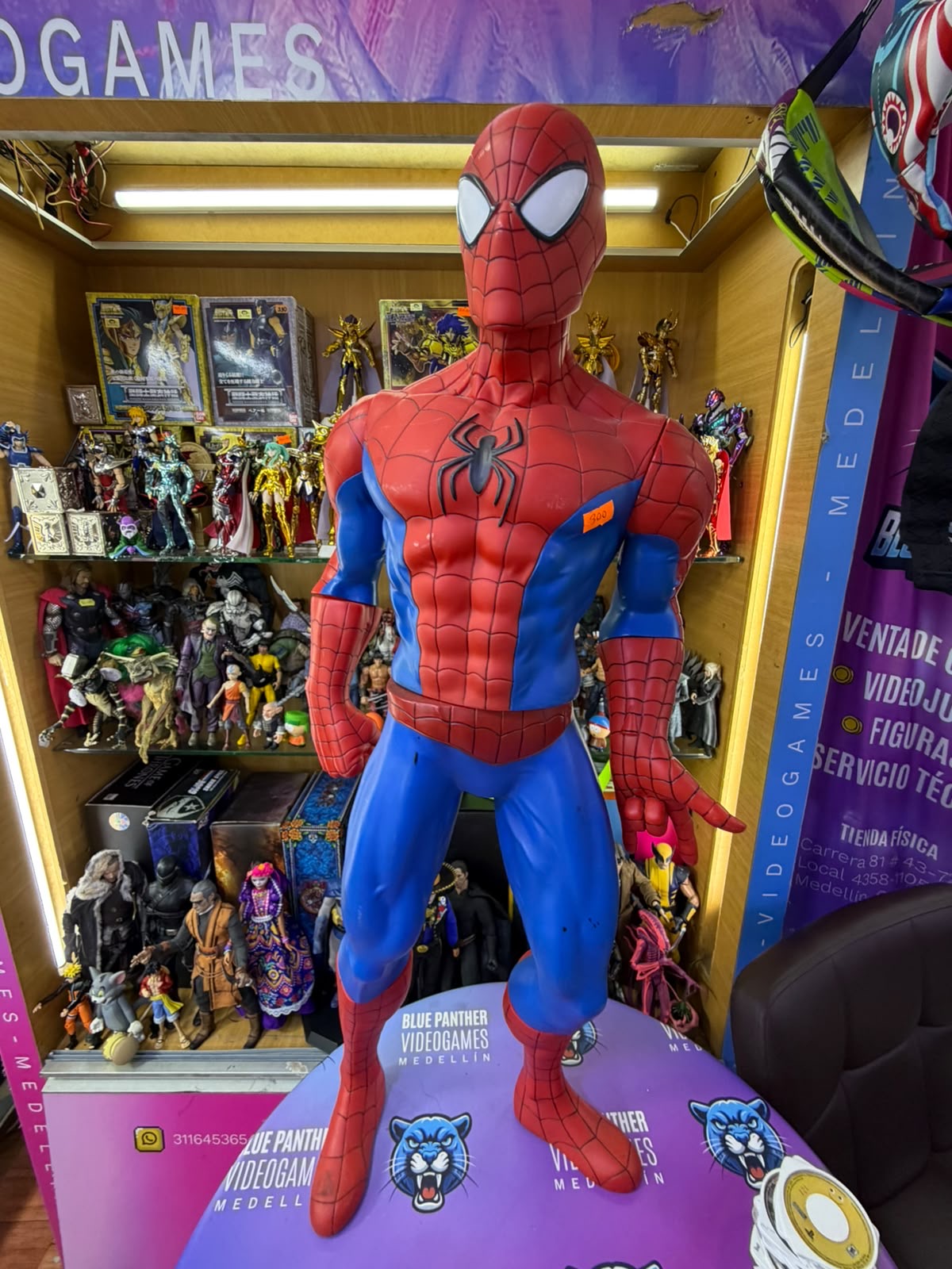 Figura Spiderman 79cm