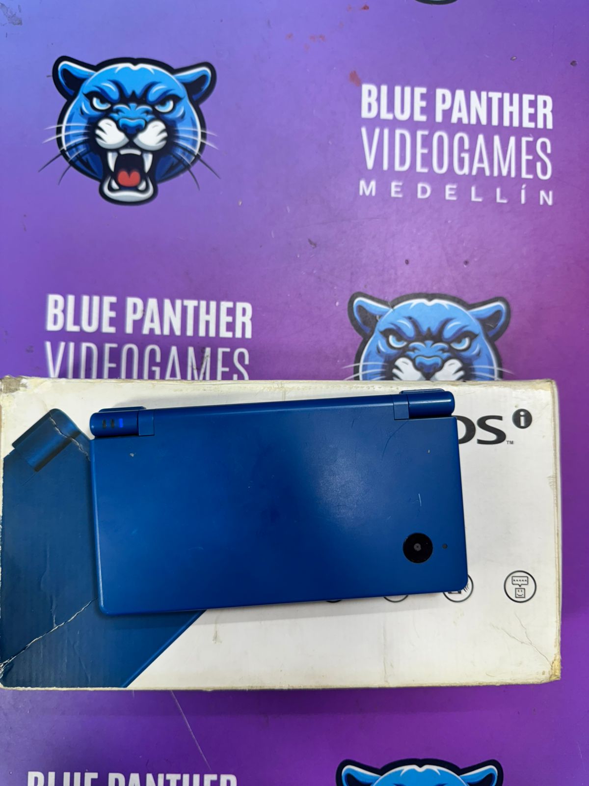 Nintendo DSi con r4
