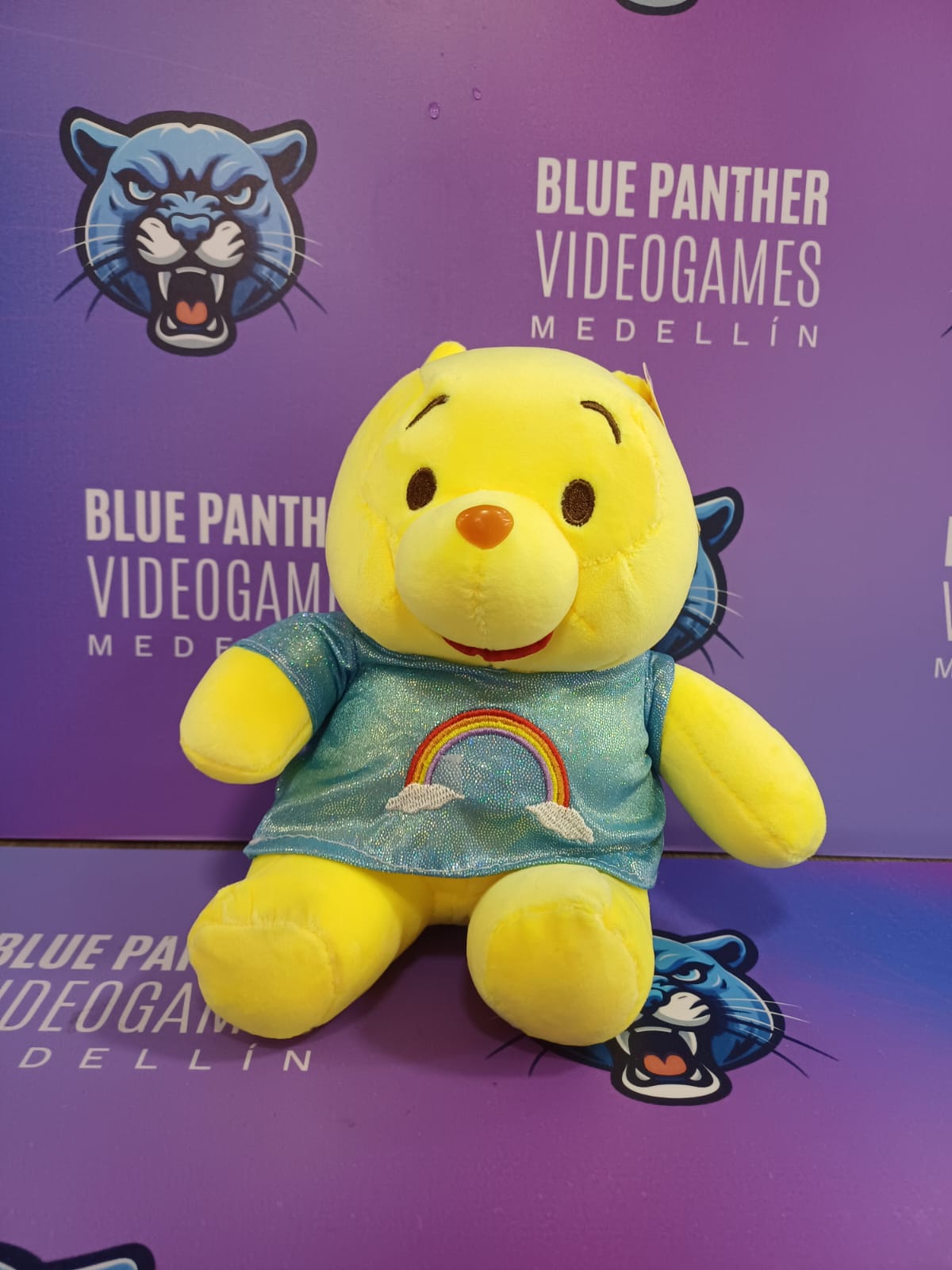 Winnieh Pooh -Peluche Arcoiris