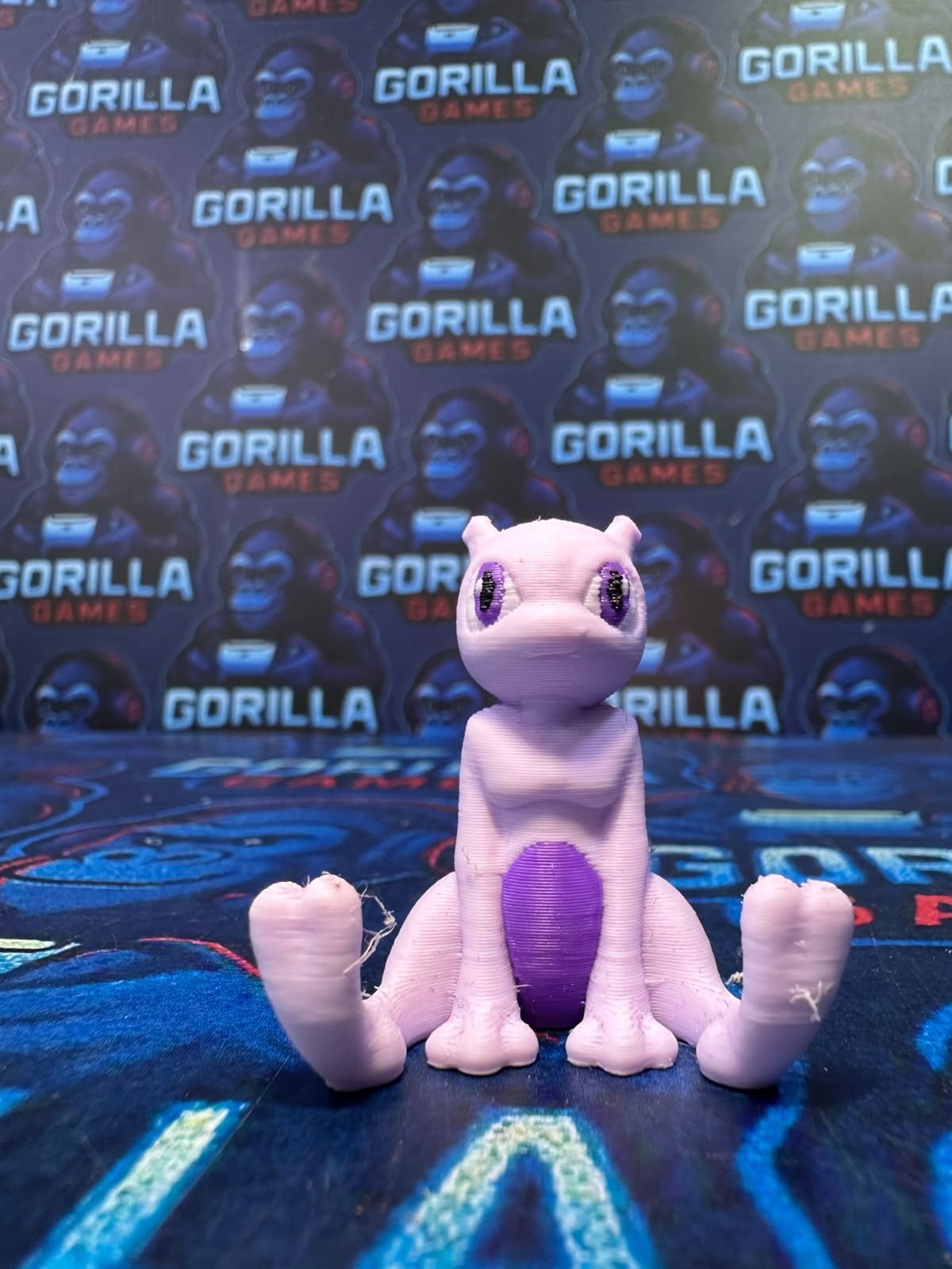 Mewtwo figura impresa en 3D