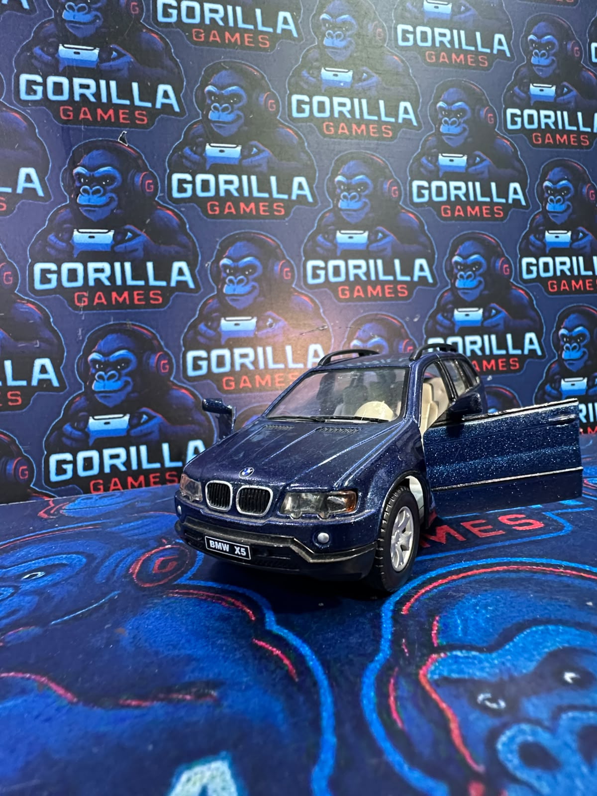 BMW X5 a escala 1/32