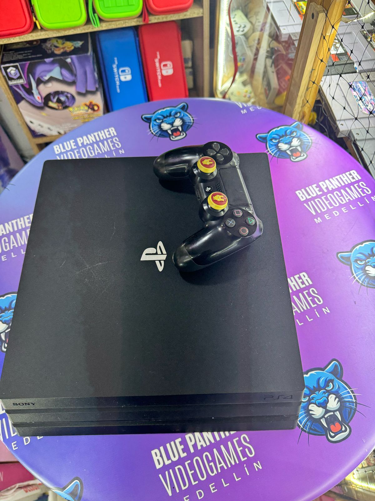 Playstation 4 Pro 1 tera