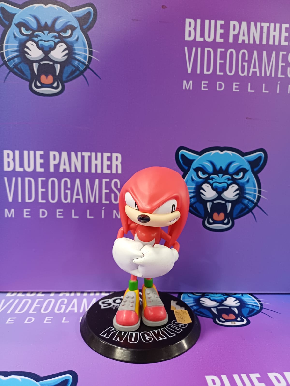 Nudillos -Sonic figura grande