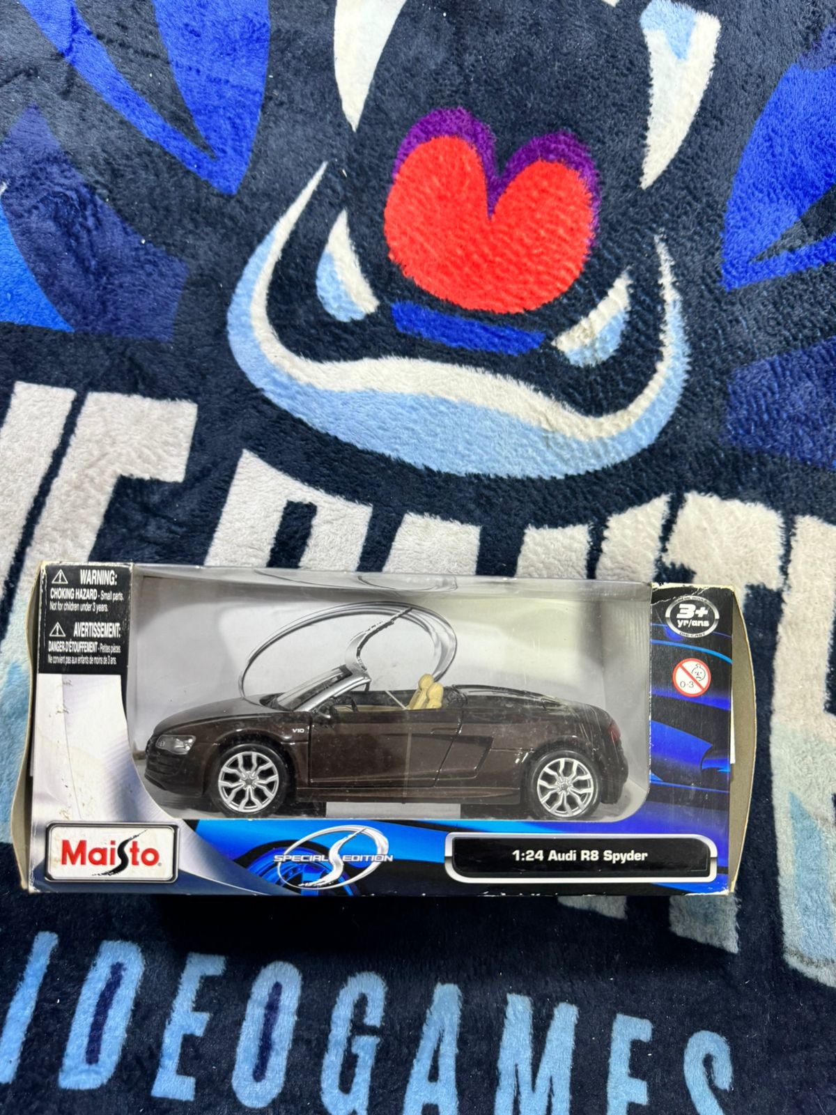 Audi R8 Spyder 1/24