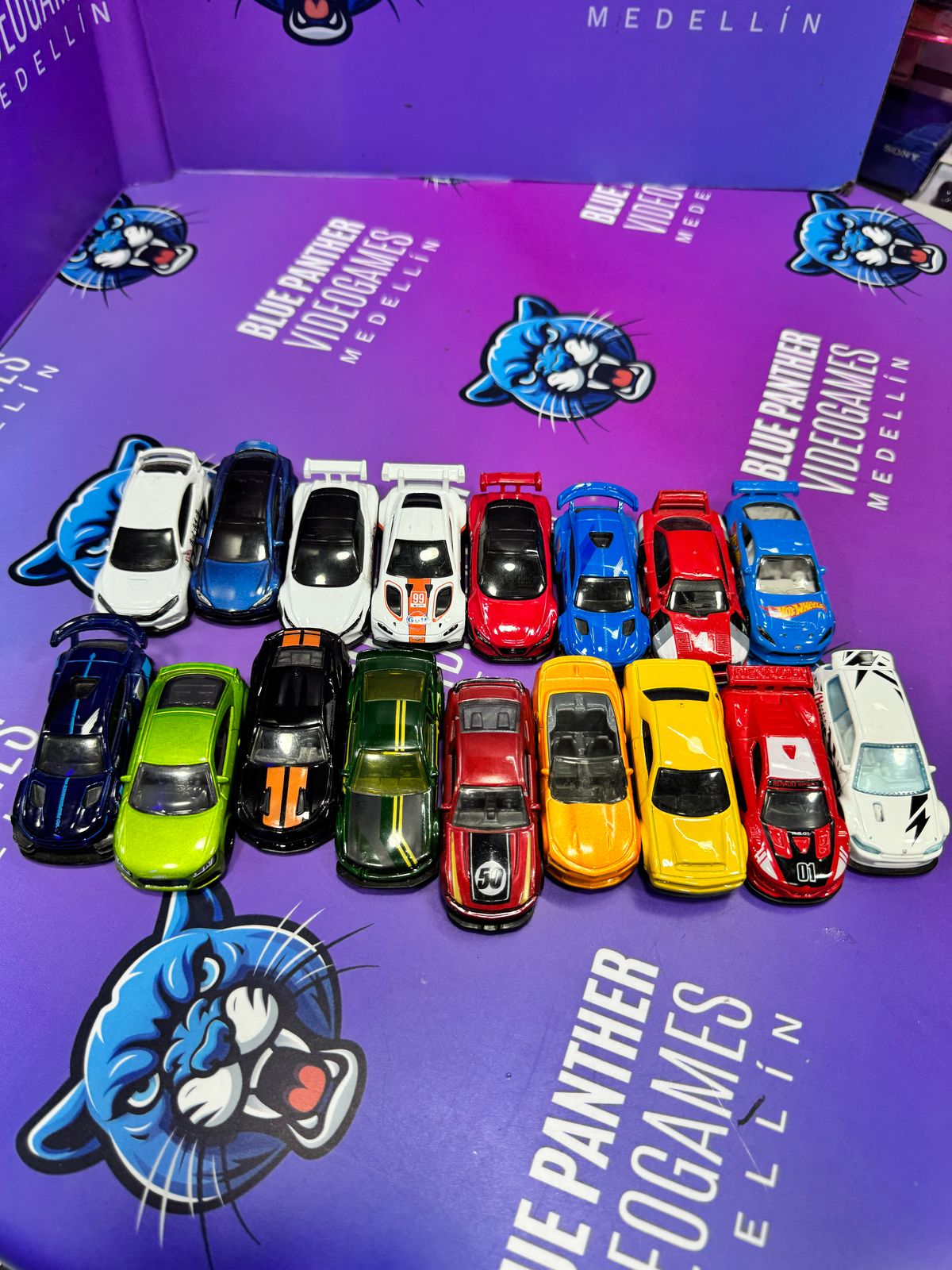 Autos Alerón - Hot Wheels