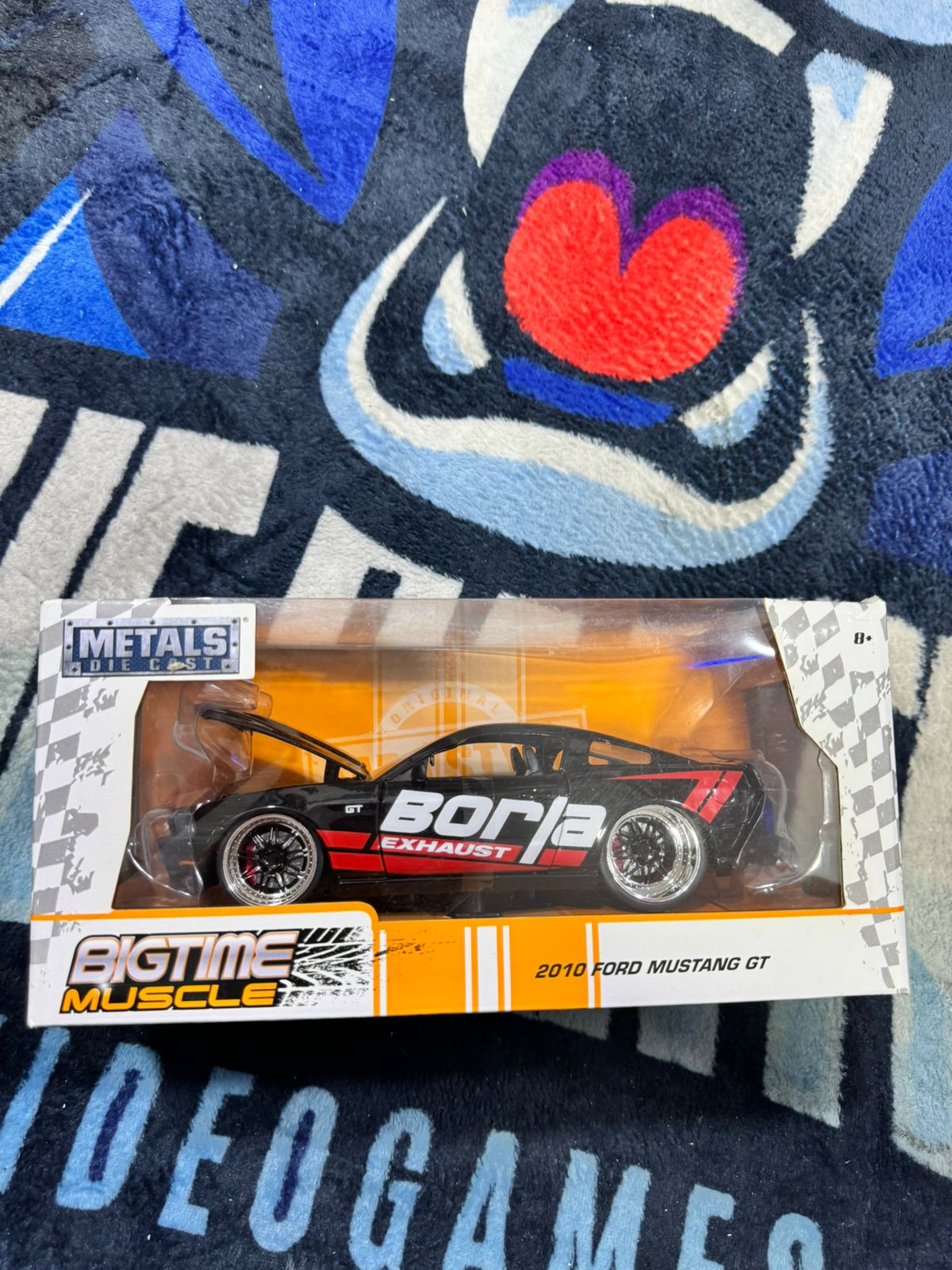 Ford Mustang GT 2010 1/24