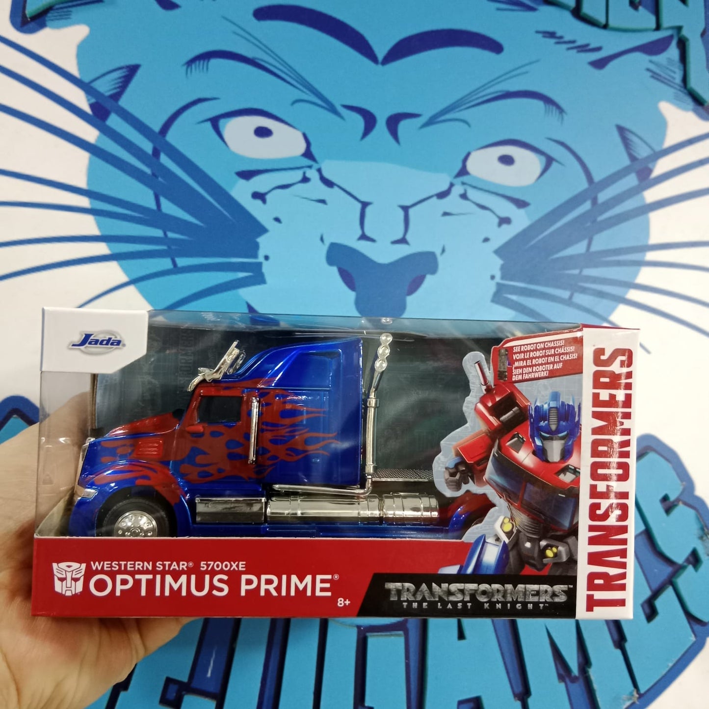 1-32 Optimus Prime 5700xe oscuro