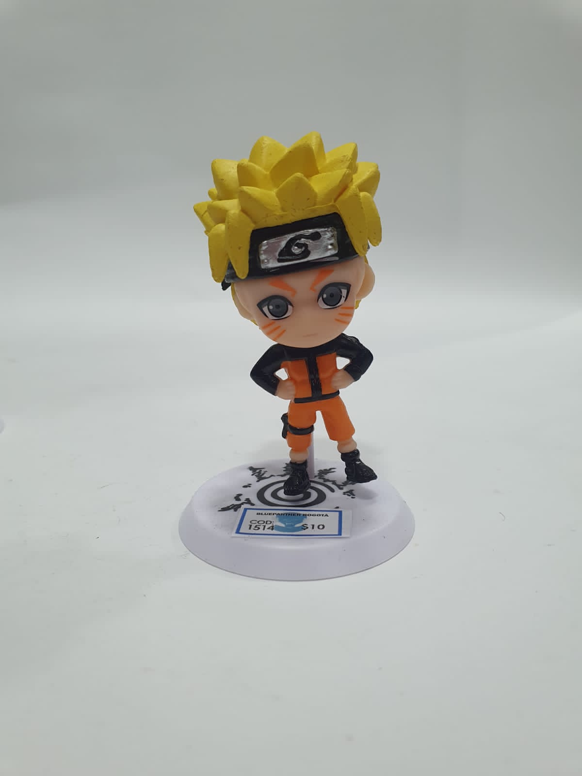 Naruto x 6 Pequeño, Colección individual base blanca con logo