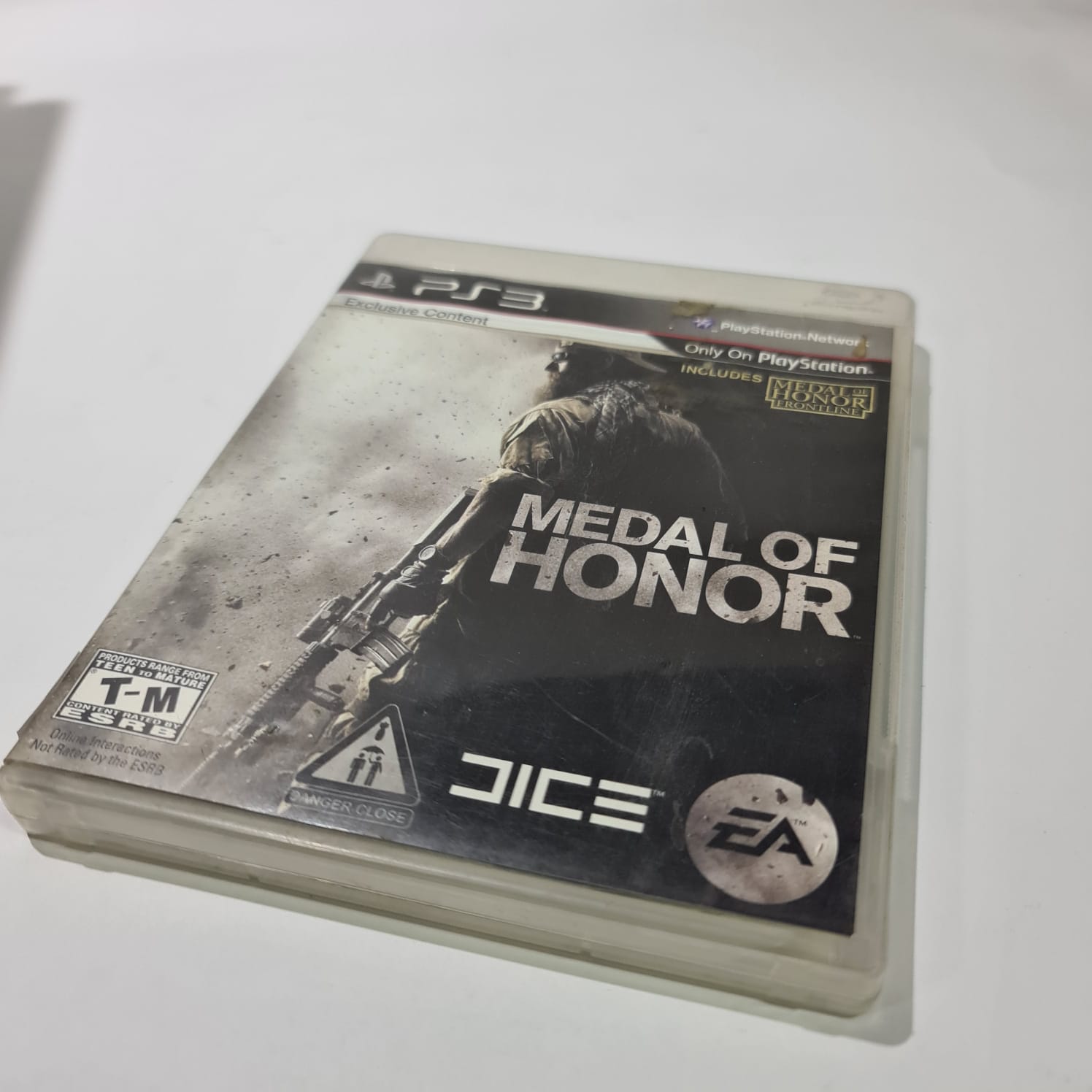 Medal of Honor sous blister - PSX - Jeu Occasion Pas Cher Medal of Honor sous blister - PSX - Jeu Occasion Pas Cher