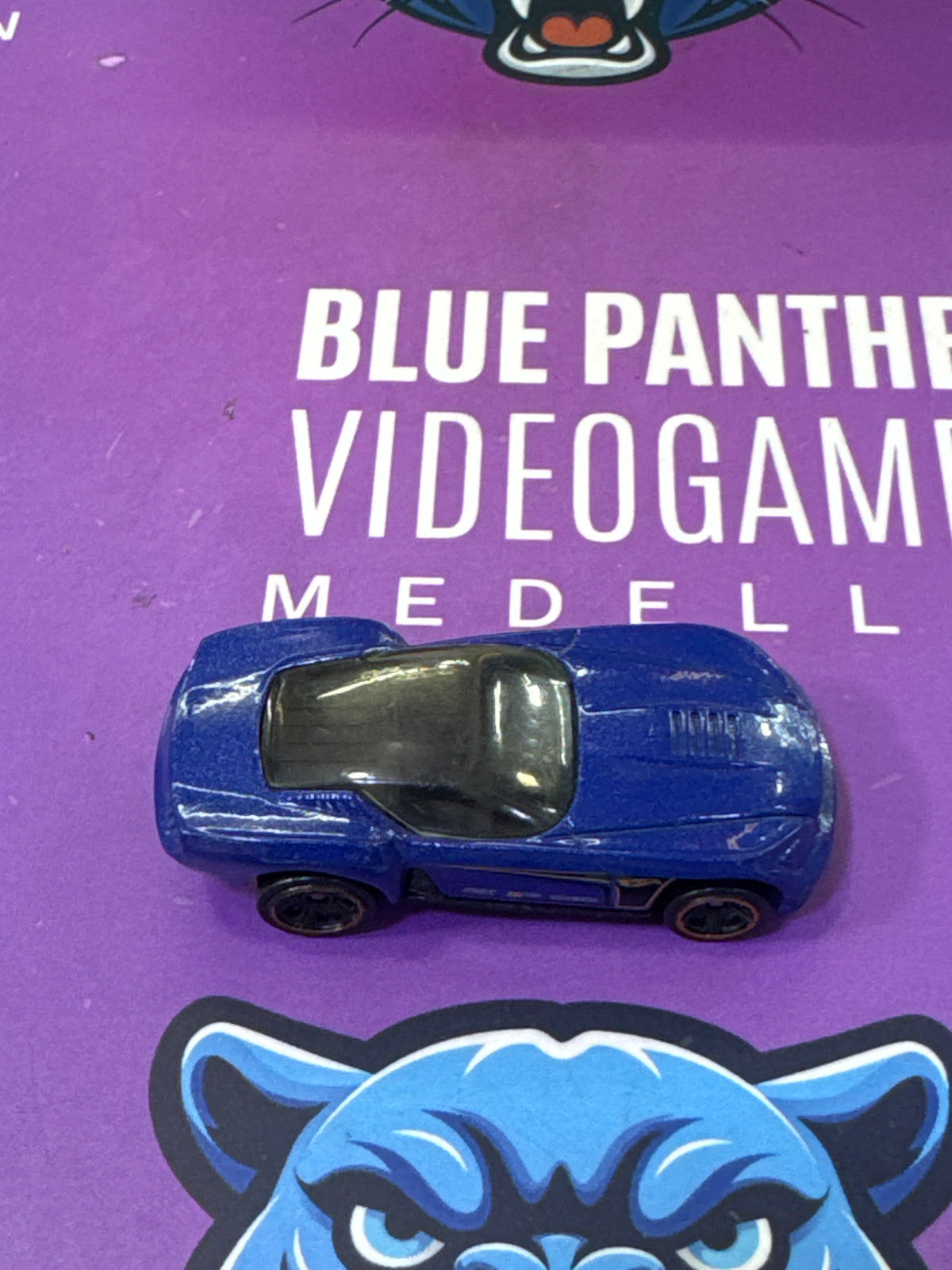 Pony up - hotwheels
