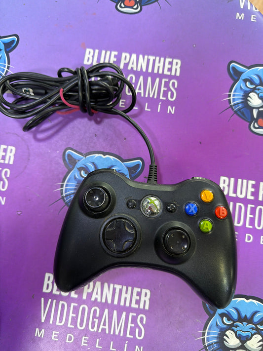 Control xbox 360 alambrico