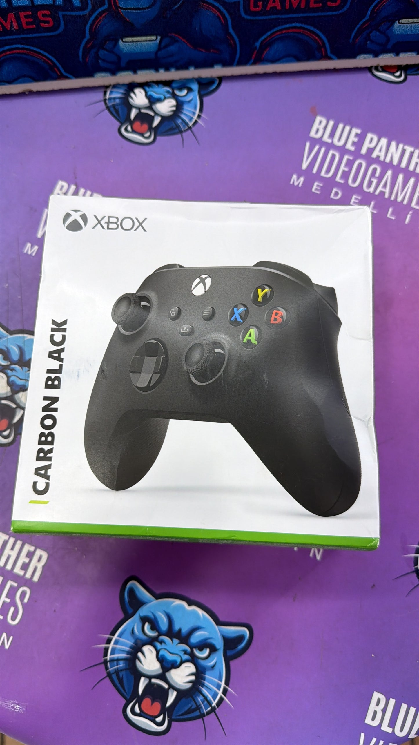 Control series Negro Nuevo Caja Feita