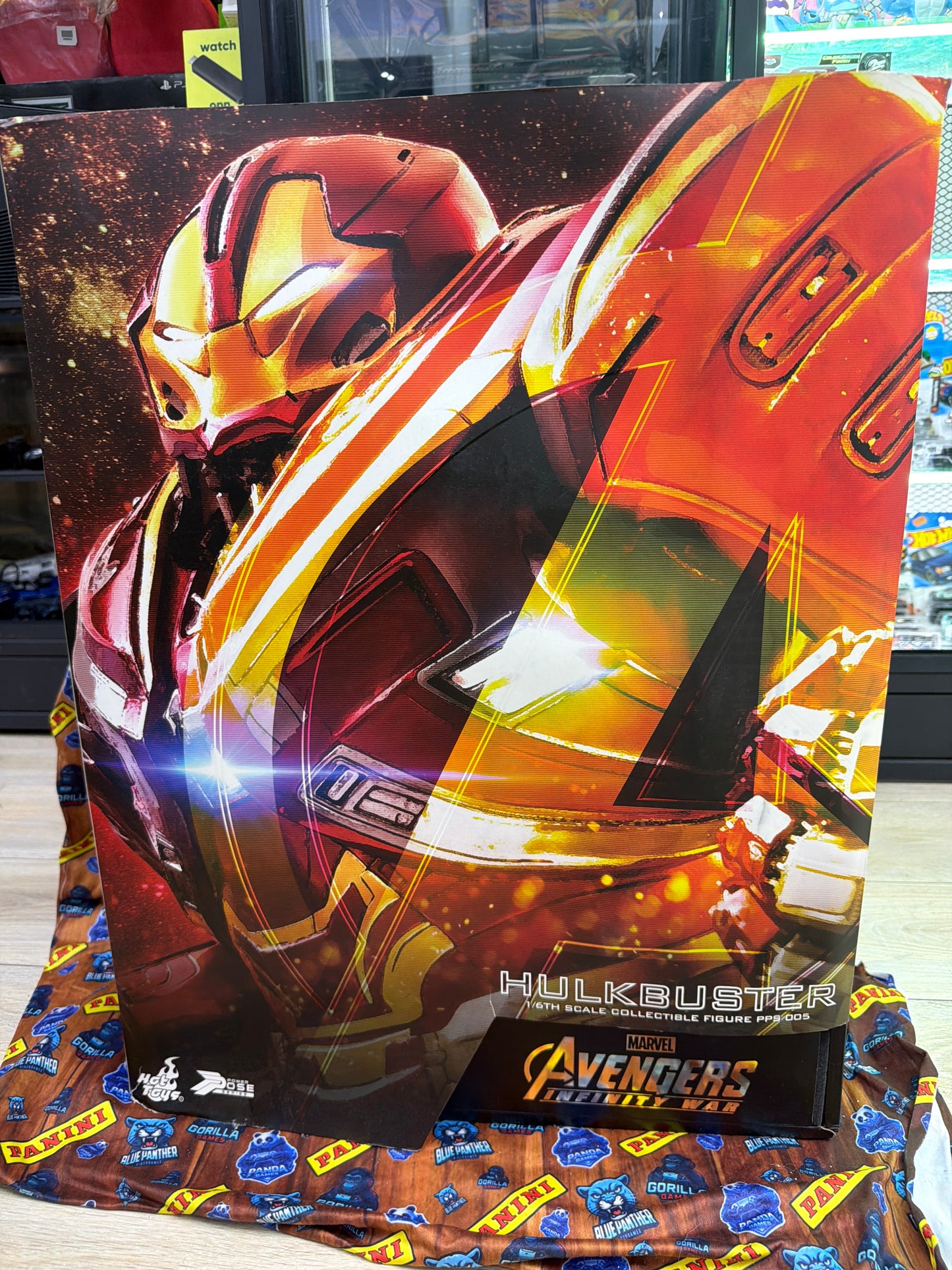 Hot Toys Hulkbuster – Avengers: Age of Ultron 1/6