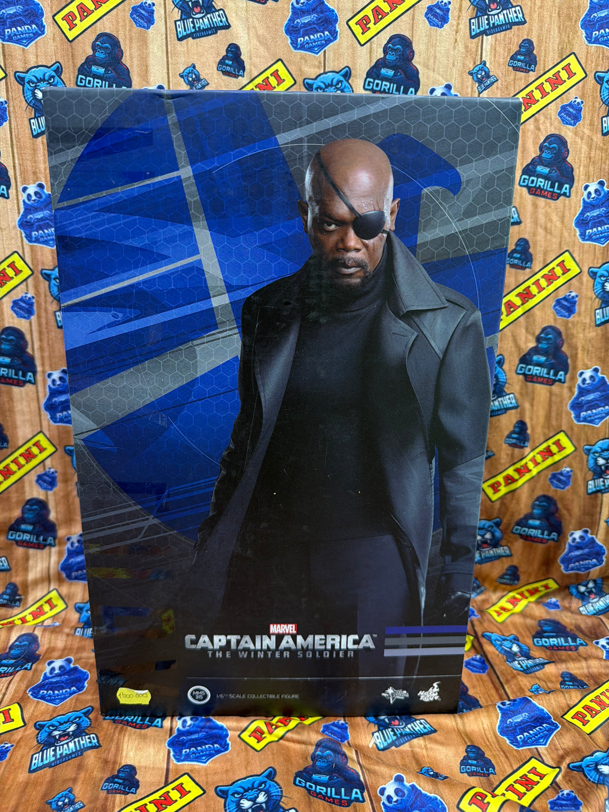 Hot Toys Nick Fury – Captain America: The Winter Soldier – Figura 1/6