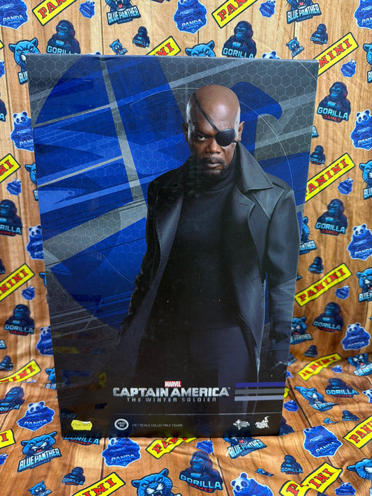 Hot Toys Nick Fury – Captain America: The Winter Soldier – Figura 1/6