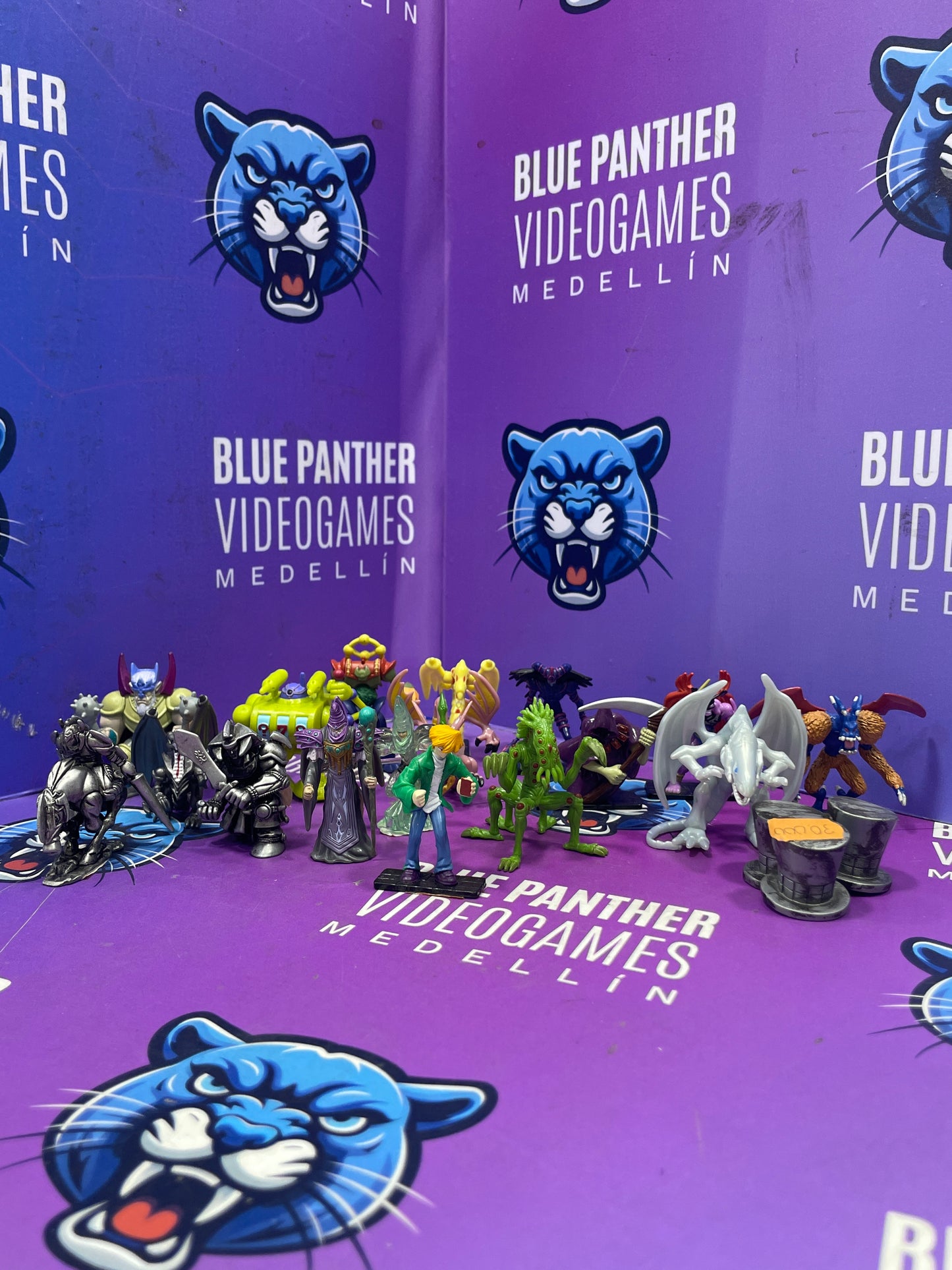 Yu-Gi-Oh figuras individuales