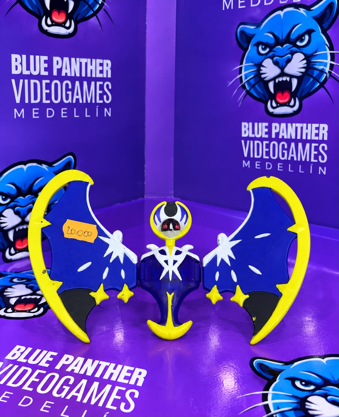 Pokémon legendario Lunala