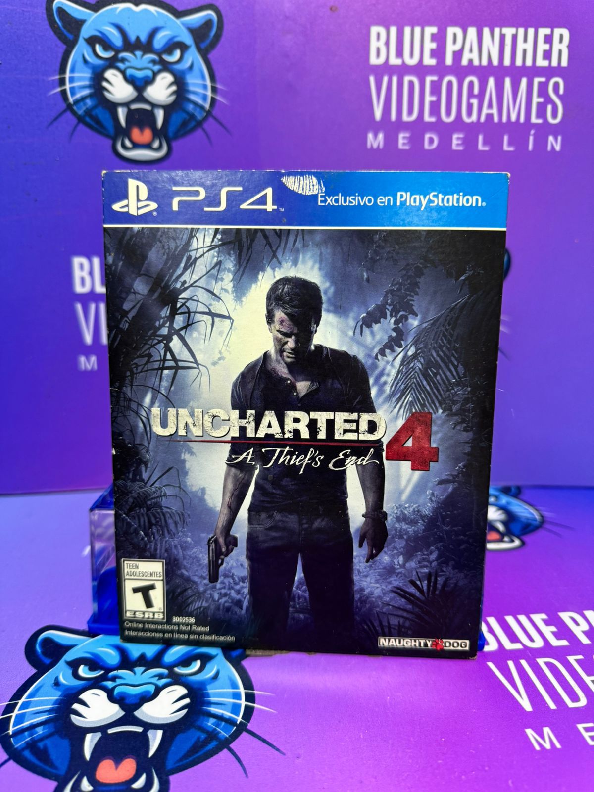 Uncharted 4 en carton-Playstation 4