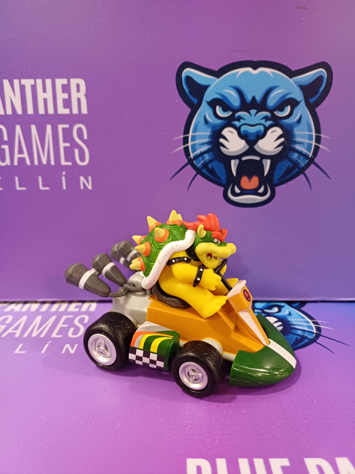 Figuras Carro Mario kart a impulso