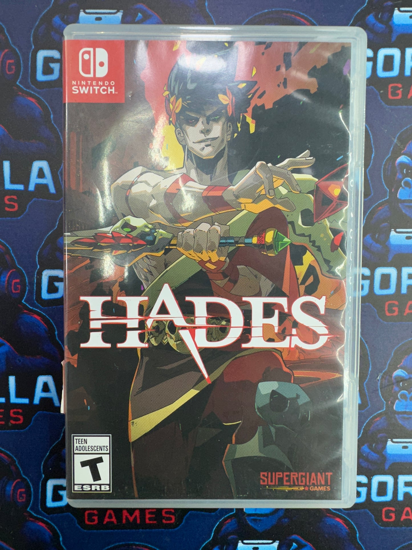 Hades usada
