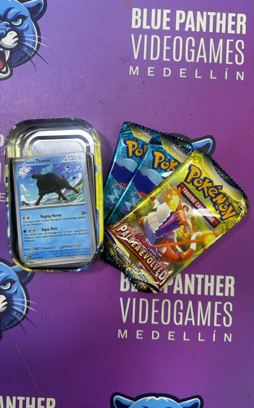Lata cartas pokemon