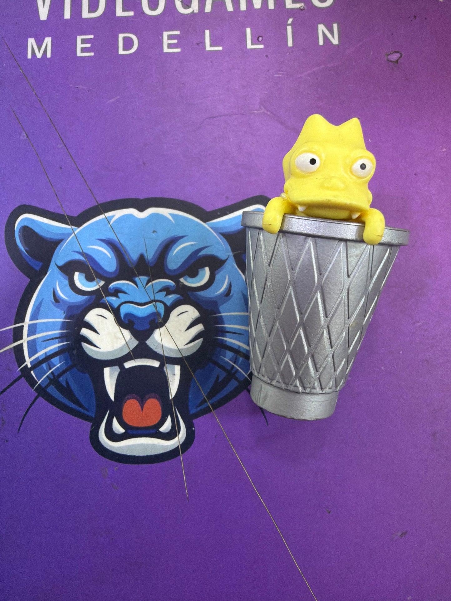Bart Simpson bote basura the simpsons
