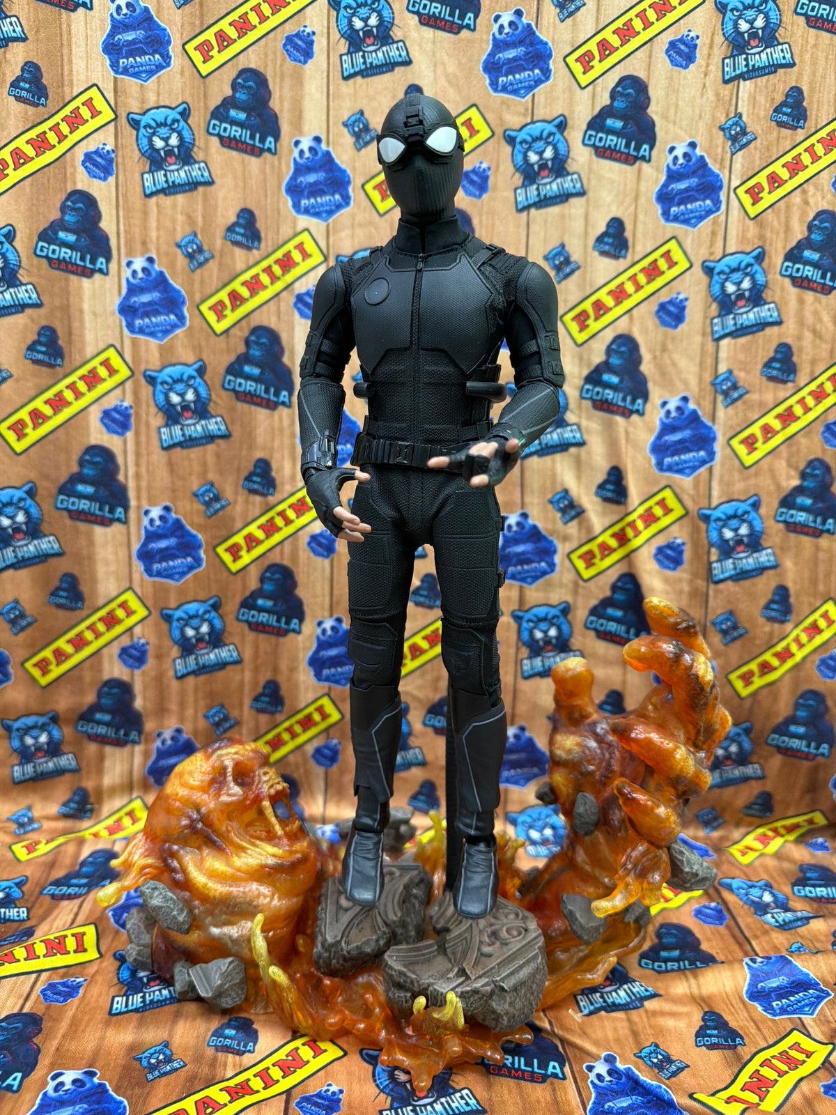 Hot Toys Spider-Man Stealth Suit – Far From Home – 1/6