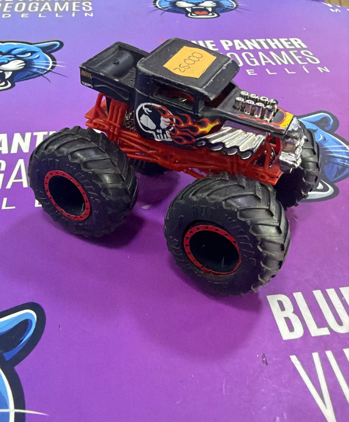 Monster truck Bone Shaker