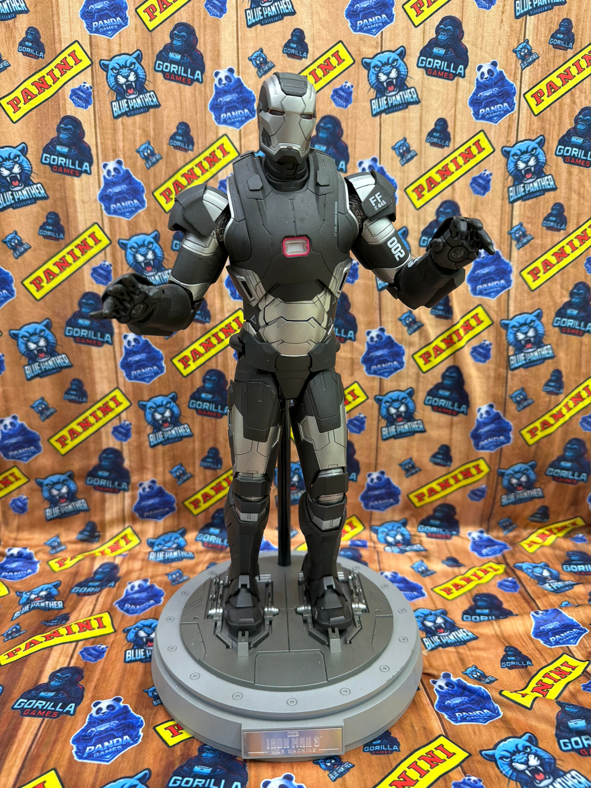 Hot Toys Iron Man Mark VII – Iron Man 3 – Movie Masterpiece 1/6 Diecast