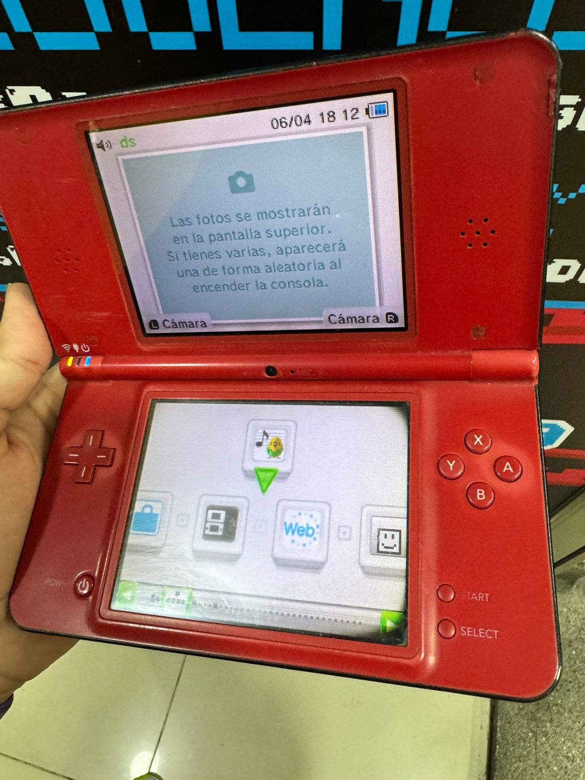 Nintendo DSi XL Edición Mario