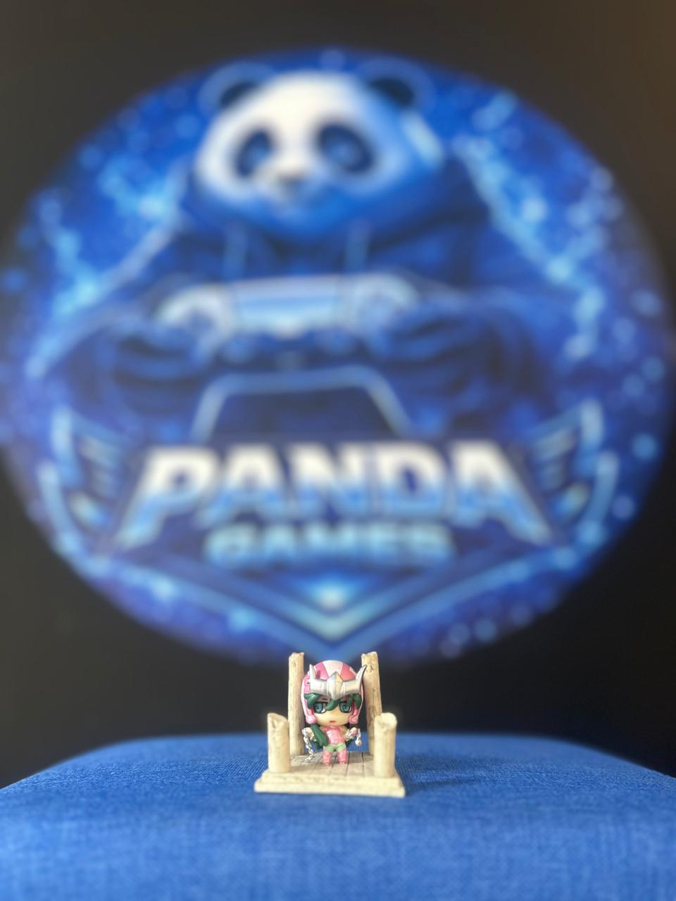 Shun de Andrómeda - Los Caballeros del Zodiaco mini