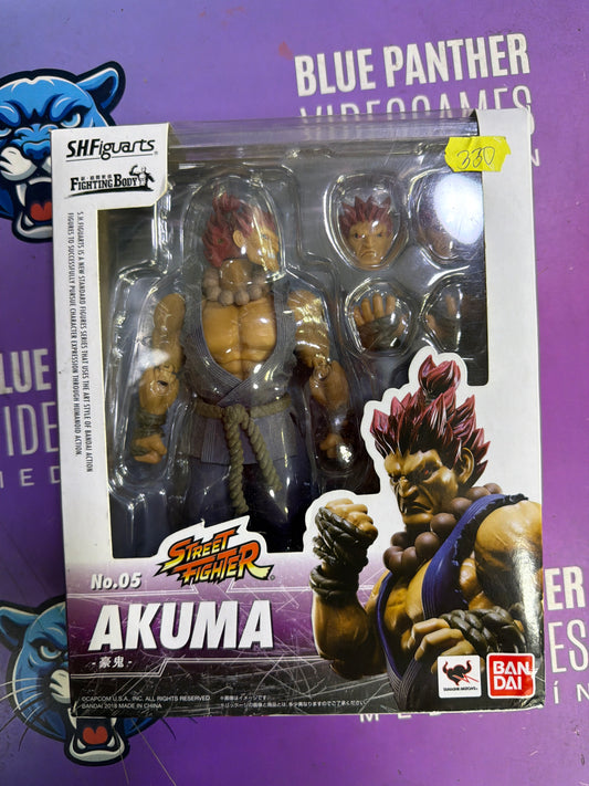 Figura Akuma Street Fighter S.H.Figuarts No. 05 – Bandai
